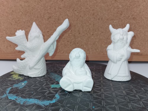 Unpainted ceramic bisque - bisque, 3