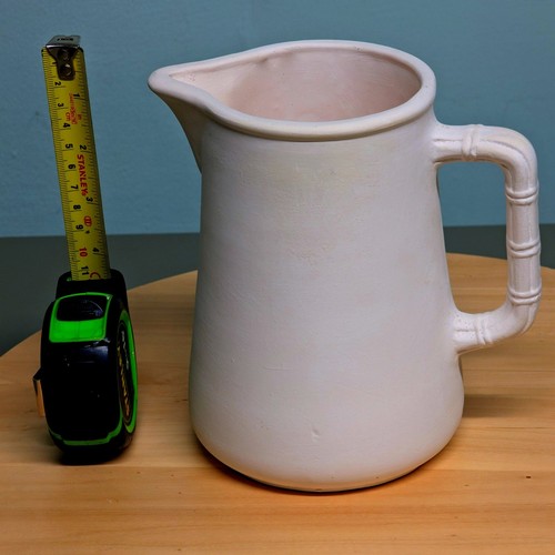 Unpainted unglazed ceramic - unpainted,